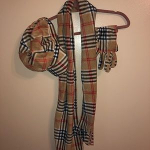 Plaid Scarf, Hat, Glove Set